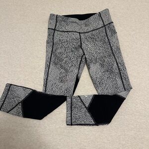 Lululemon Athletica Black and White Patterned Leggings